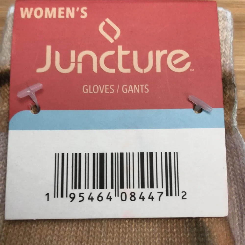 JUNCTURE KNIT GLOVES WITH PUPPY DESIGN • NWT